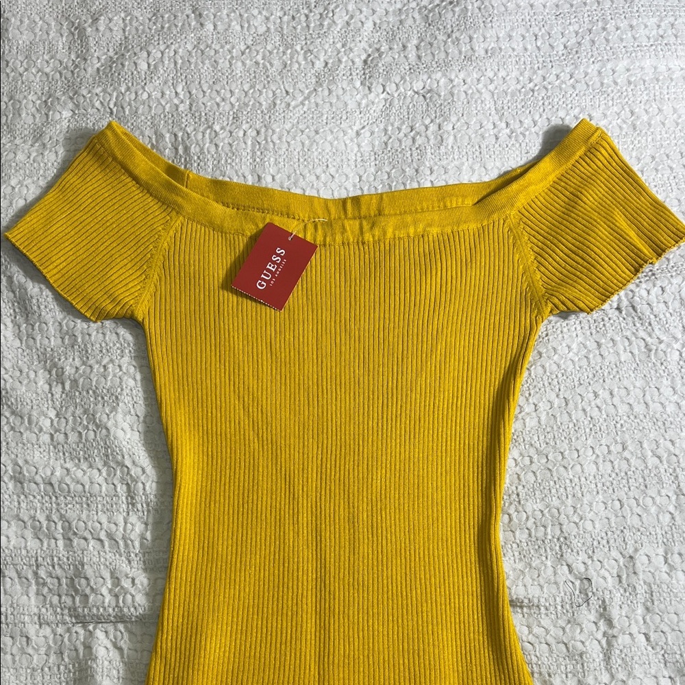 Guess Mustard Yellow off shoulder Sweater dress size L